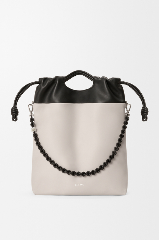 Loewe Сумка-тоут Flamenco из мягкой кожи ягненка наппа, экрю/черный