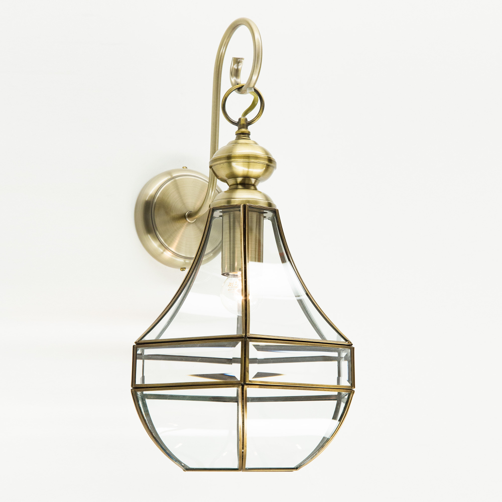 Citilux Гера-1 CL444310 Бра витражное Бронза