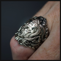 Кольцо "Медуза Горгона" мельхиор , 19 - 21 р