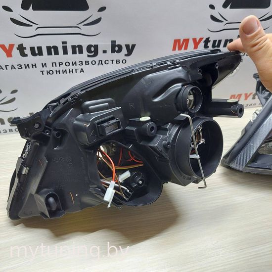 Передние фары Opel Vectra C angel eyes black