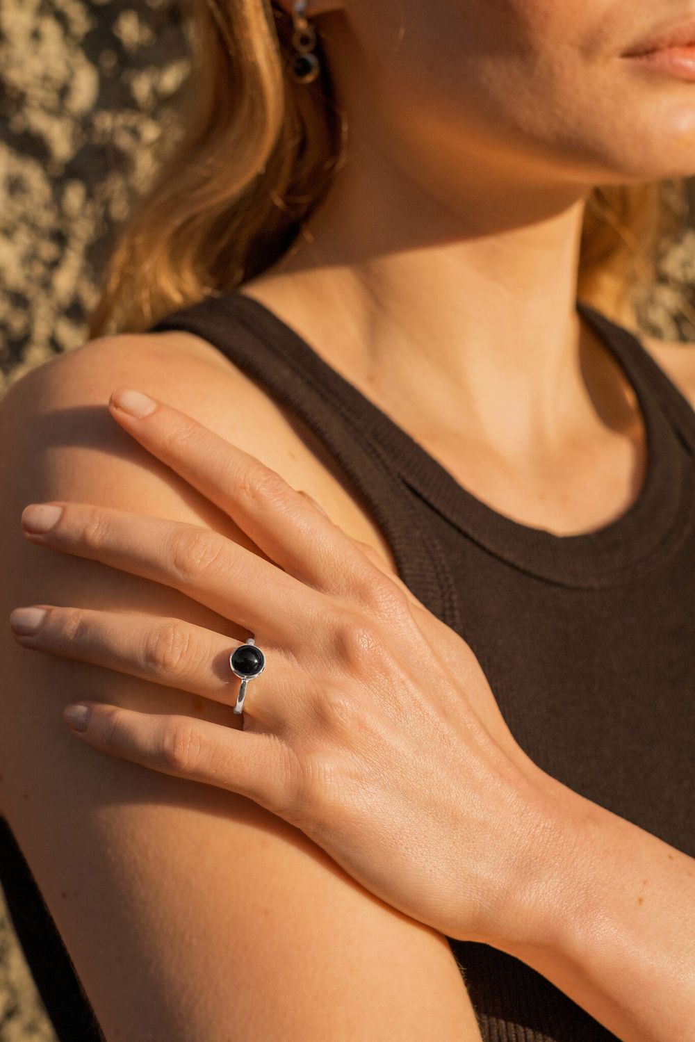 Кольцо битое с чёрным агатом