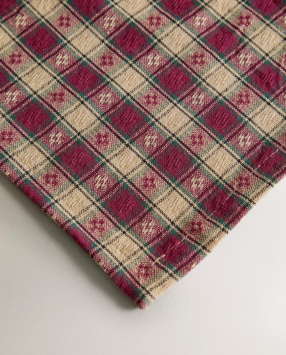 ZARA HOME РОЖДЕСТВЕНСКАЯ СКАТЕРТЬ ИЗ ХЛОПКА В КЛЕТКУ, ТЕМНО-КРАСНЫЙ