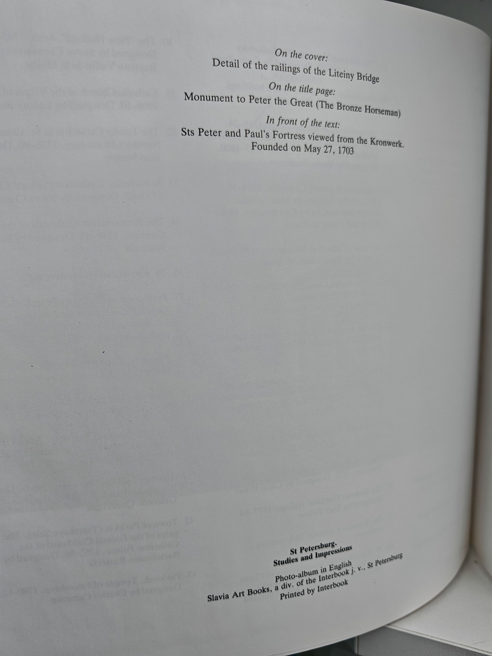 Saint Petersburg. Studies and Impressions. Photo-album in English