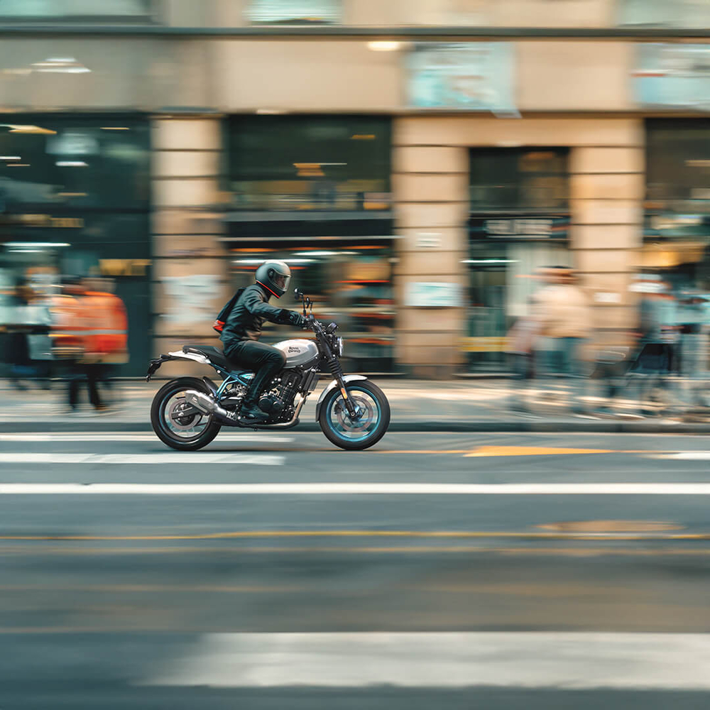 Мотоцикл Royal Enfield Guerilla 450 Playa Black TFT