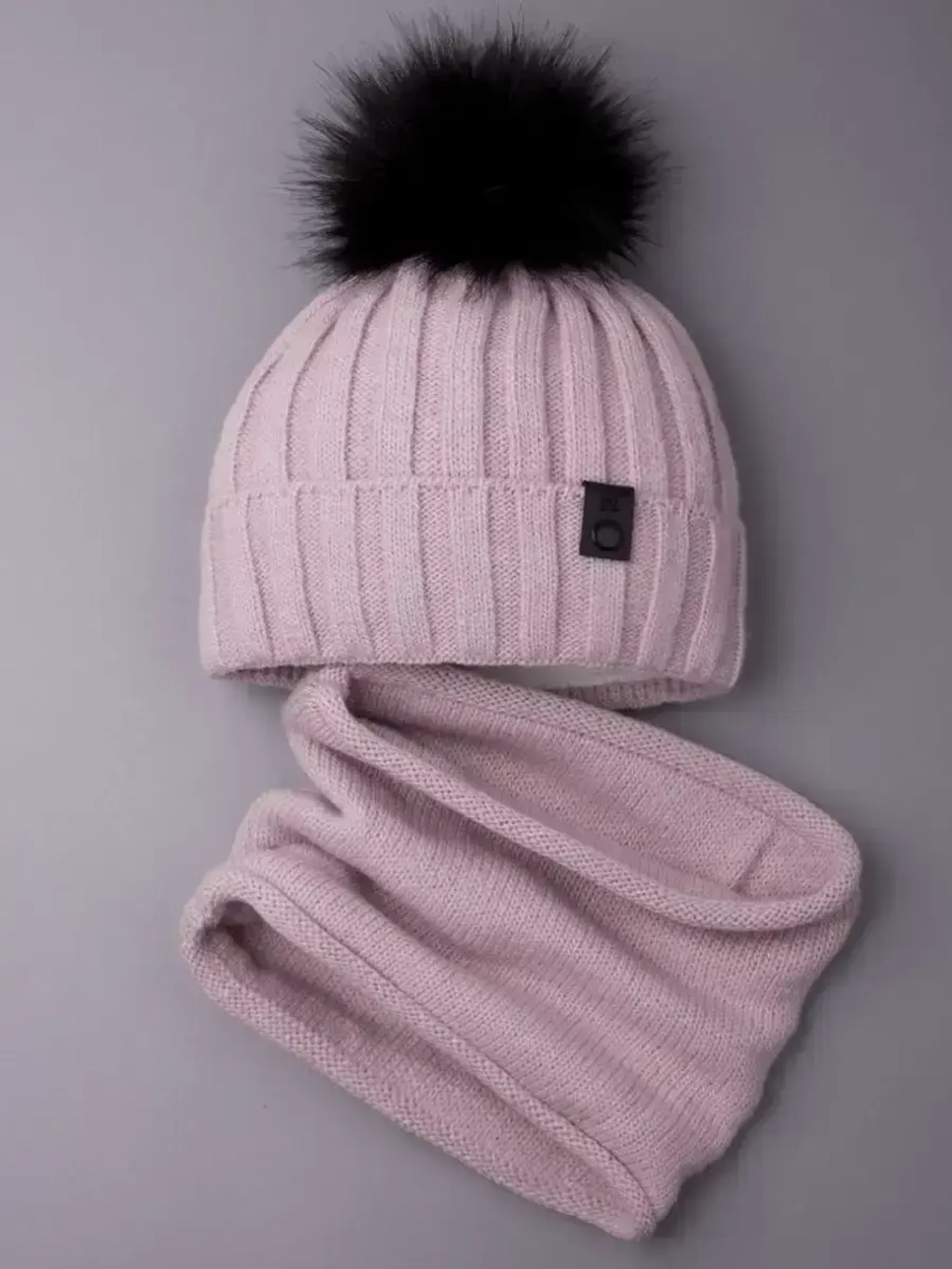 Шапка детская зимняя вязаная с помпоном и снуд