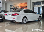 BMW 5 Series (G30) 520i Luxury (04.2022)