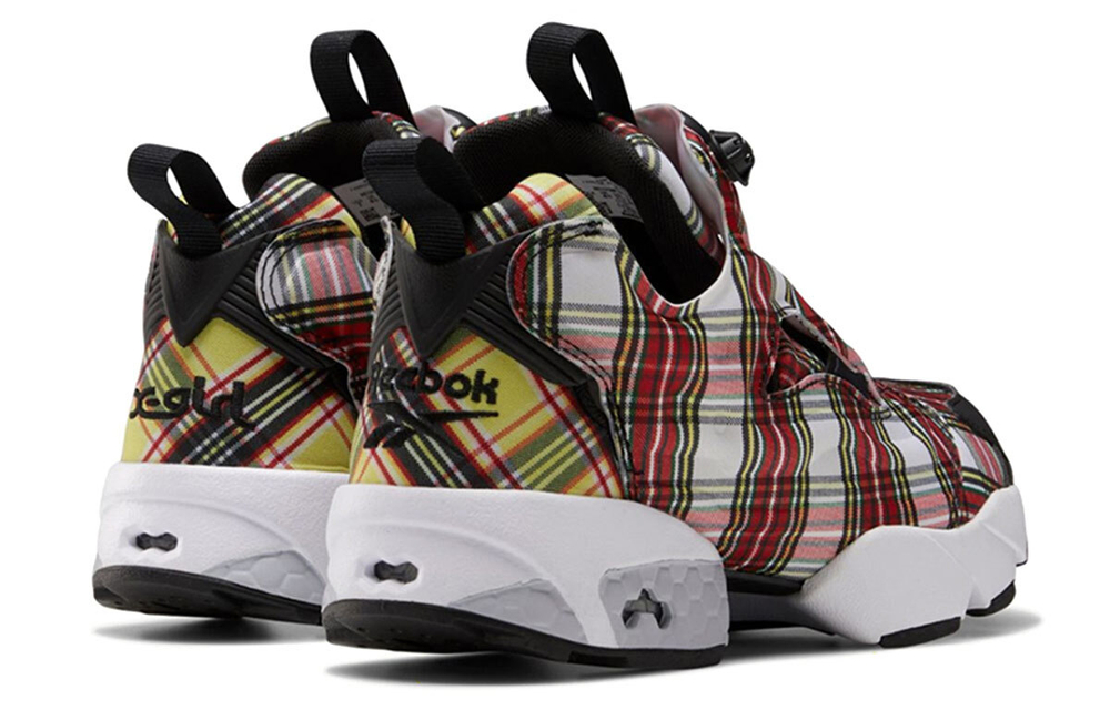 Кроссовки X-Girl X Reebok Instapump Fury (Женская размерная сетка)