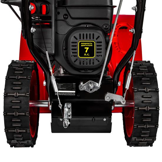 Бензиновый снегоуборщик "DDE" ST7067