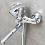 Смеситель универсальный с плоским поворотным изливом 200 мм LM0417c