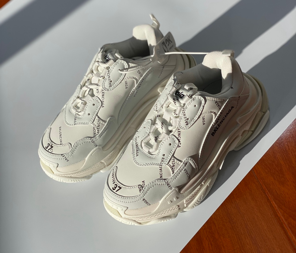 Balenciaga Triple S
