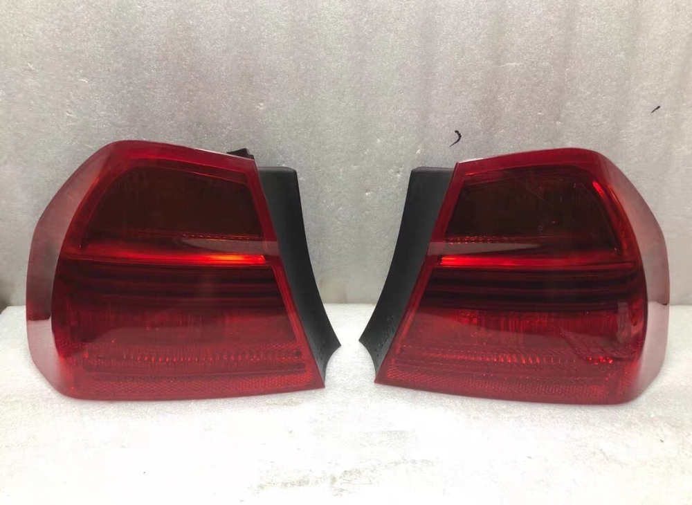 задний фонарь (основание) BMW 3 серии E90 325 330 335 M3