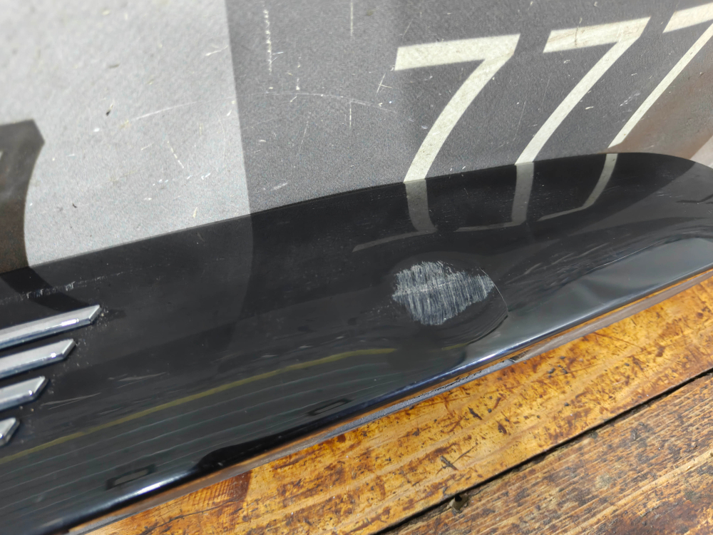 Накладка крышки багажника MINI Hatch (F55/F56) 18-24 Б/У Оригинал 51137489752