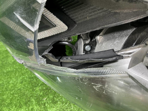 Фара правая Kia Seltos (2019-2025) галоген