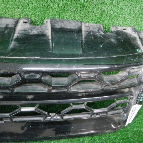 Решетка радиатора Land-Rover Discovery Sport (2014-2019)