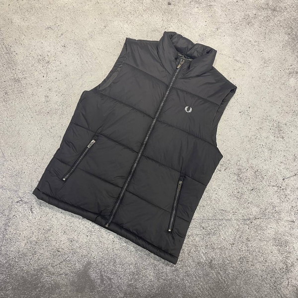 Жилетка Fred Perry black
