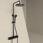 Душевая стойка Sancos Teo с термостатом, изливом и полкой, черный матовый, SC11002MB