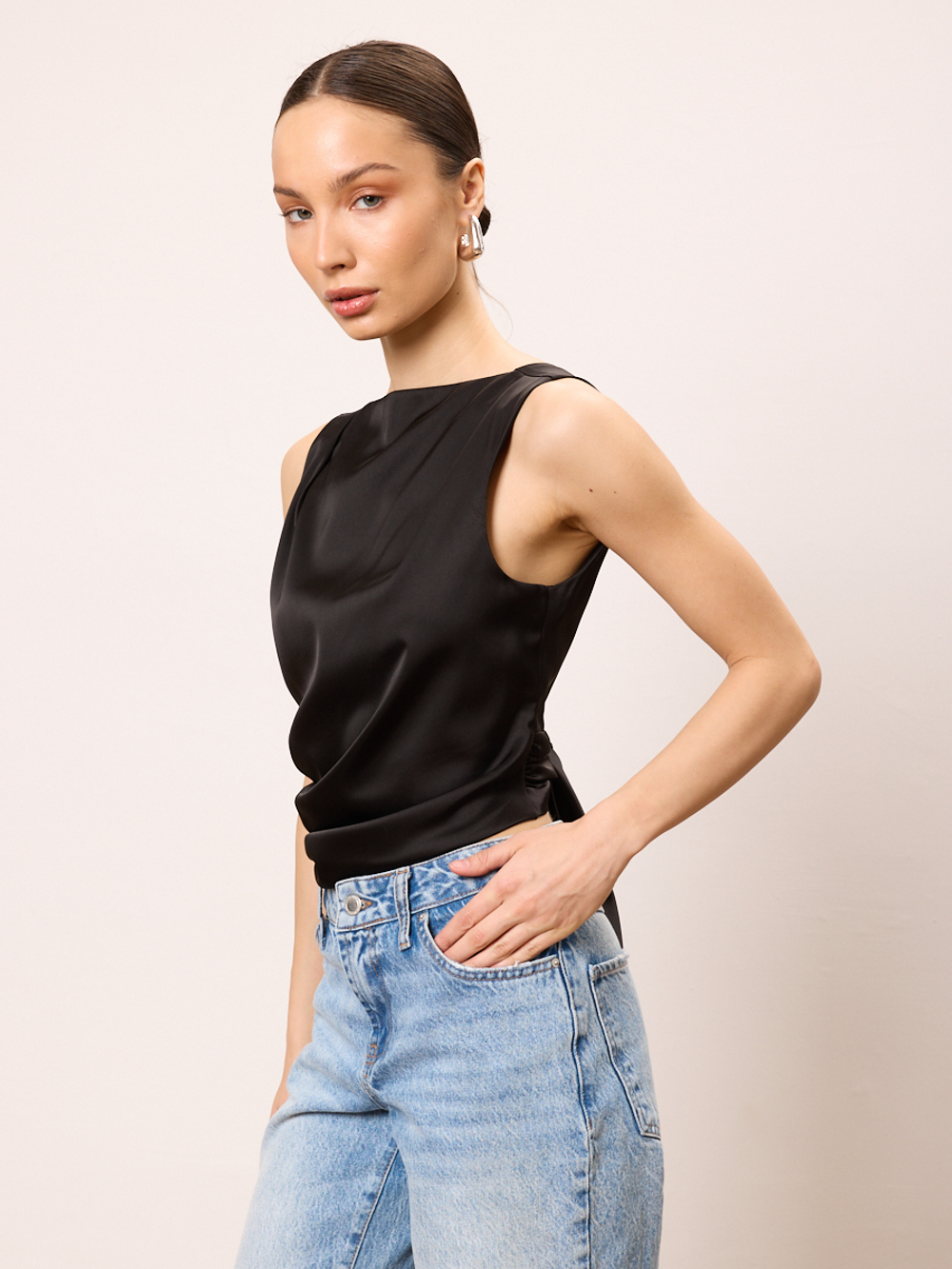 Топ блуза вечерний атласный с открытой спиной