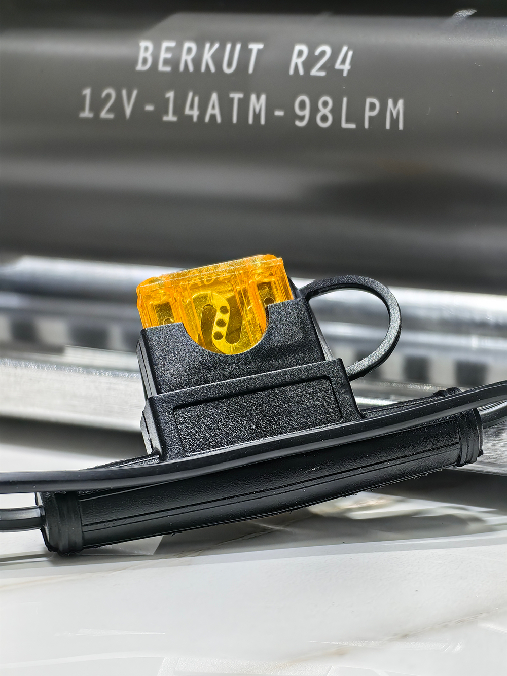 Автомобильный компрессор BERKUT R24