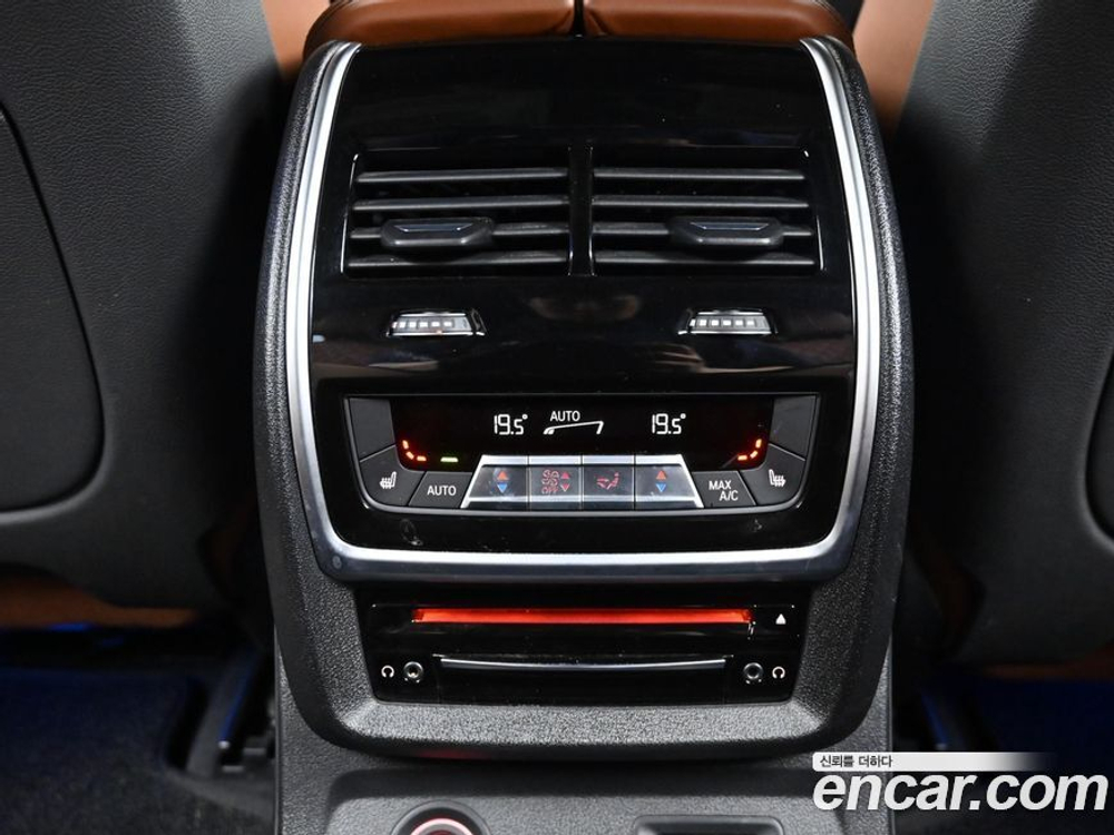 BMW X7 (G07) xDrive 30d M Sports 6-и местный (08.2020)