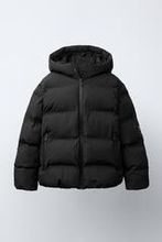 Новинки ZARA