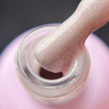 Камуфлирующая база Enigma Extra base №24 15 мл.