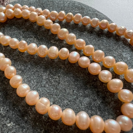 Жемчуг. Камни для изделий на заказ. Цена зависит от вида заказанного изделия