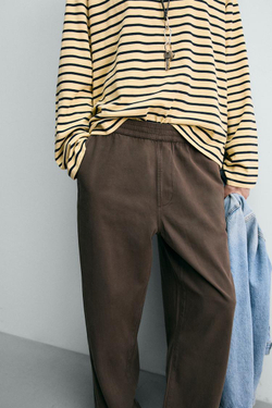 ZARA БРЮКИ RELAXED FIT В ЕЛОЧКУ, КОРИЧНЕВЫЙ