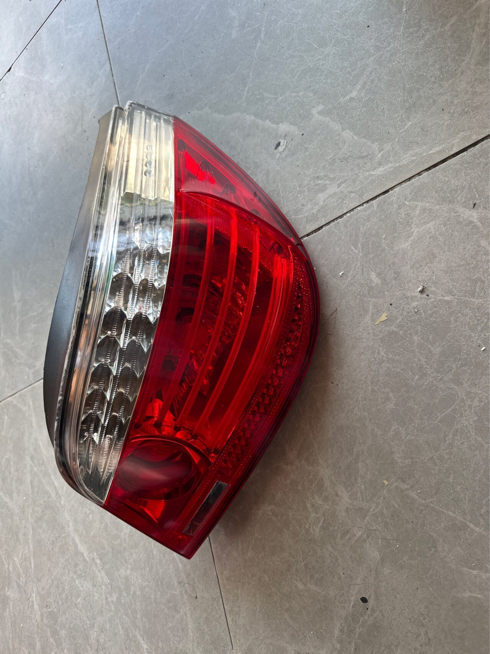 Задний фонарь (левый/правый) BMW 5 серии E60/E61 2004-2010