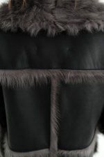 Двусторонняя чёрно-серая шуба-дублёнка