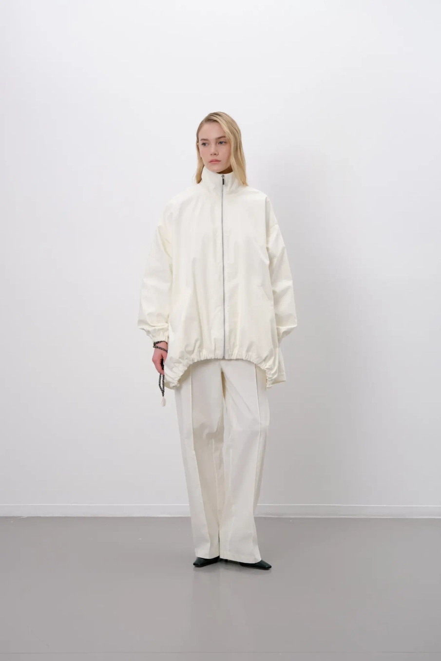 Олимпийка из плащевой ткани J3