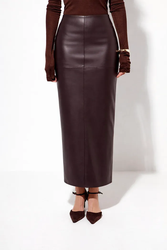 Юбка карандаш из экокожи шоколадного цвета