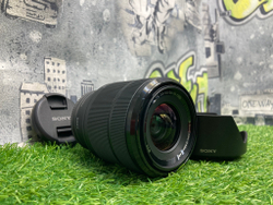 Sony 28-70mm 3.5-5.6 OSS
