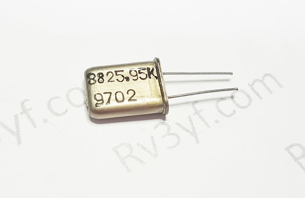 Кварц 8,825,95 МГц. Б2 (РК379М, HC49U, МА, КА)