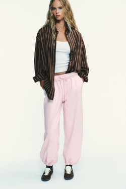 ZARA БАЗОВЫЕ ПРЯМЫЕ БРЮКИ ИЗ МЯГКОЙ ТКАНИ, РОЗОВЫЙ