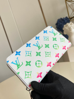 Louis Vuitton Zippy Wallet