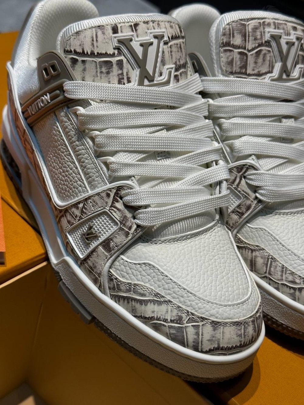 Кроссовки Louis Vuitton Trainer