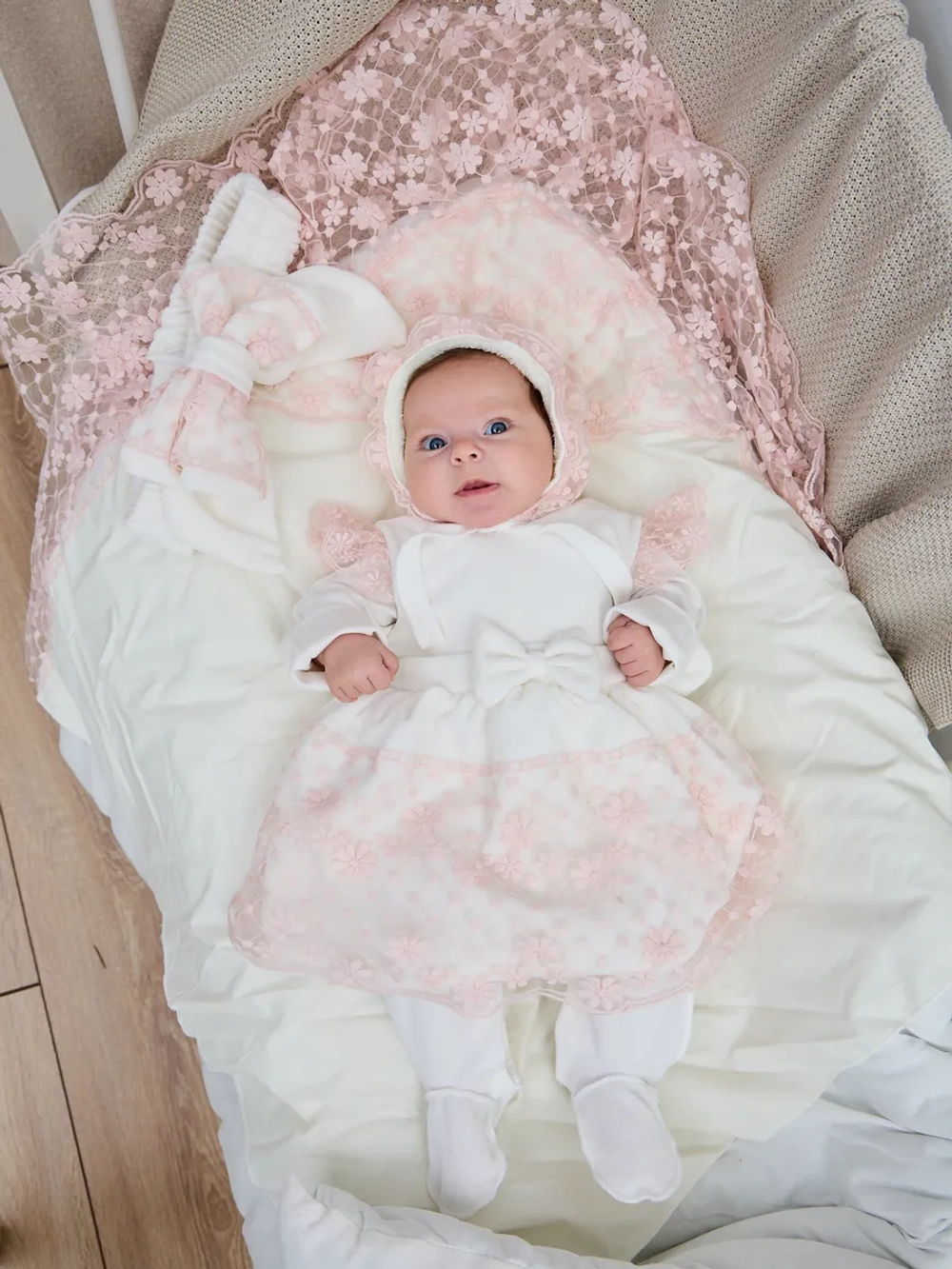 Конверт на выписку зима для новорожденных девочек