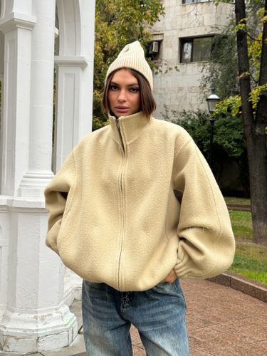 Шерстяной бежевый оверсайз бомбер