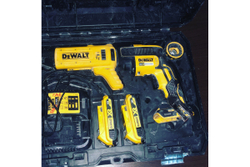 Бесщёточный ленточный шуруповерт DEWALT 18.0 В XR DCF620D2K-QW