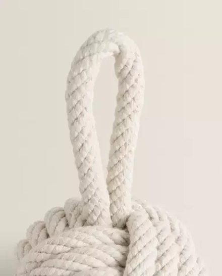 ZARA HOME ВЯЗАНЫЙ ДВЕРНОЙ ДЕРЖАТЕЛЬ