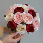 74. Микс букет из роз Princess Hitomi, White O’Hara, Tess