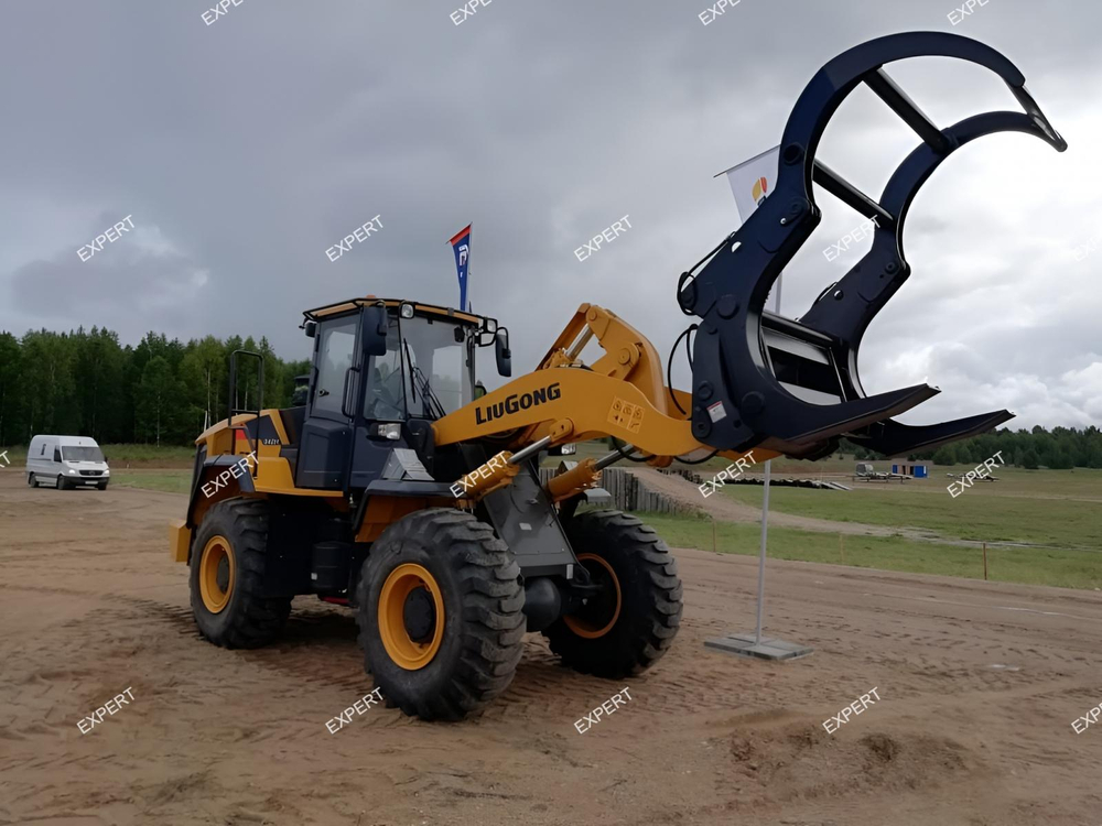 Бревно захват на Экскаватор-погрузчик Terex