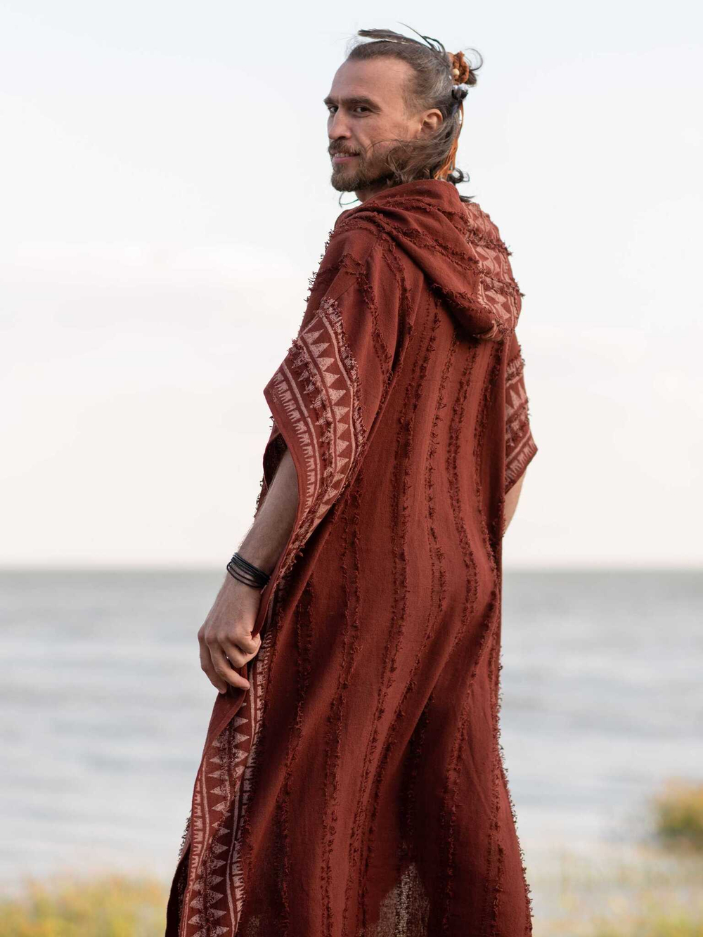 Накидка-пончо с капюшоном Tribal (терракот)