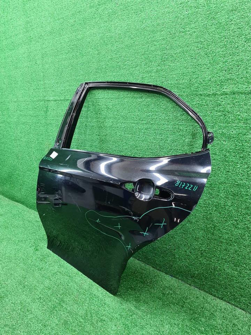 Дверь задняя левая Toyota Camry xv70 (2017-н.в.)