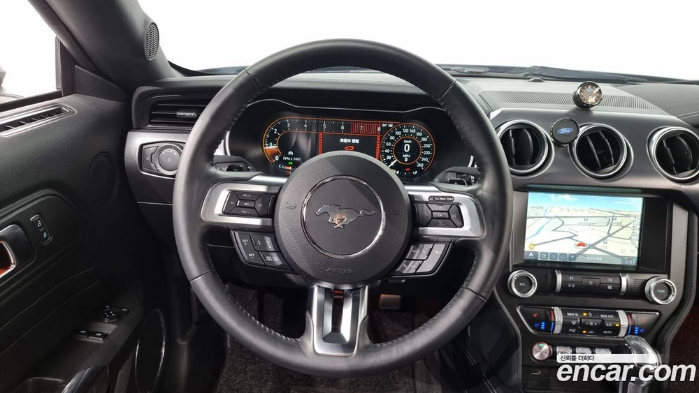 Ford Mustang Coupe (06.2020)