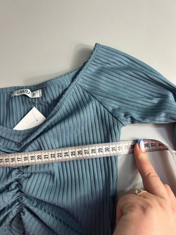 Топ Laatu короткий, маркировка S, визуально 44 размер