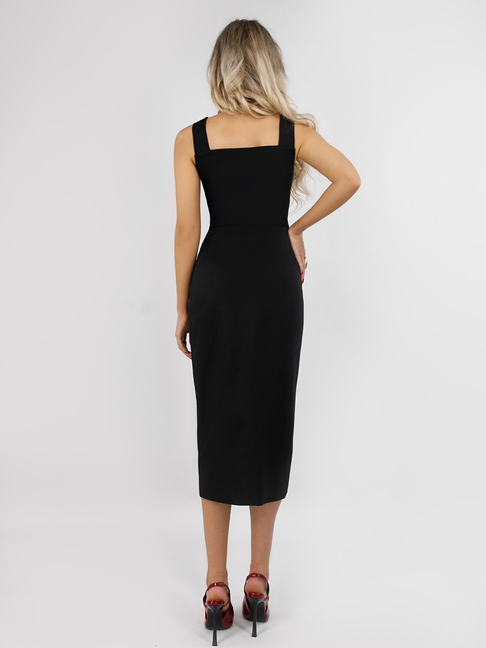 Платье сарафан на бретелях