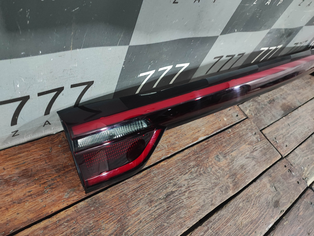 Фонарь задний центральный Chery Tiggo 7 Pro Max 22-нв Б/У Оригинал 605000568AA