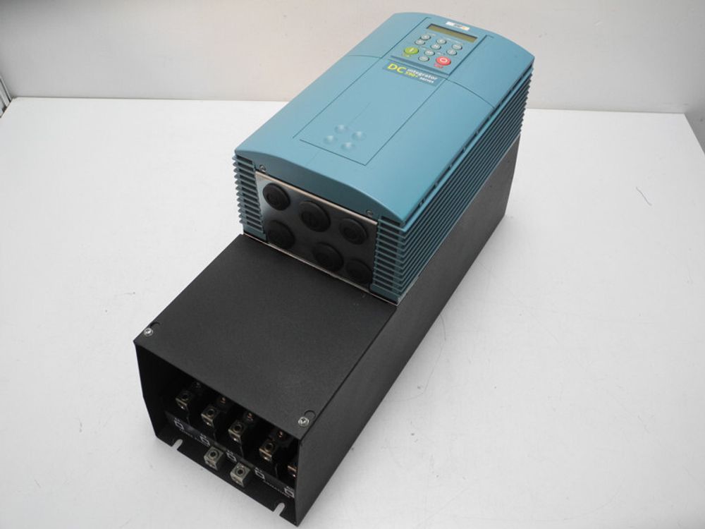 590P-DRV/0040/500/010/UK/ARM/0/230/0/AUX/0