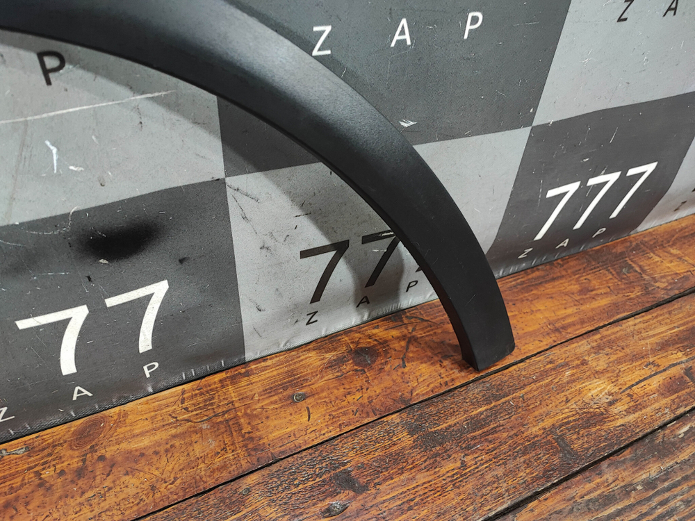 Накладка крыла переднего левого Mercedes GLC (X253) 19-нв Б/У Оригинал A2538857506